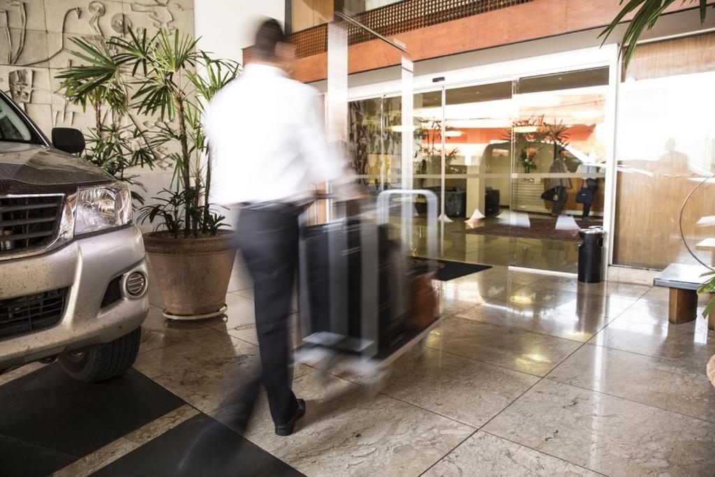 Hotel Crystal Londrina Eksteriør bilde