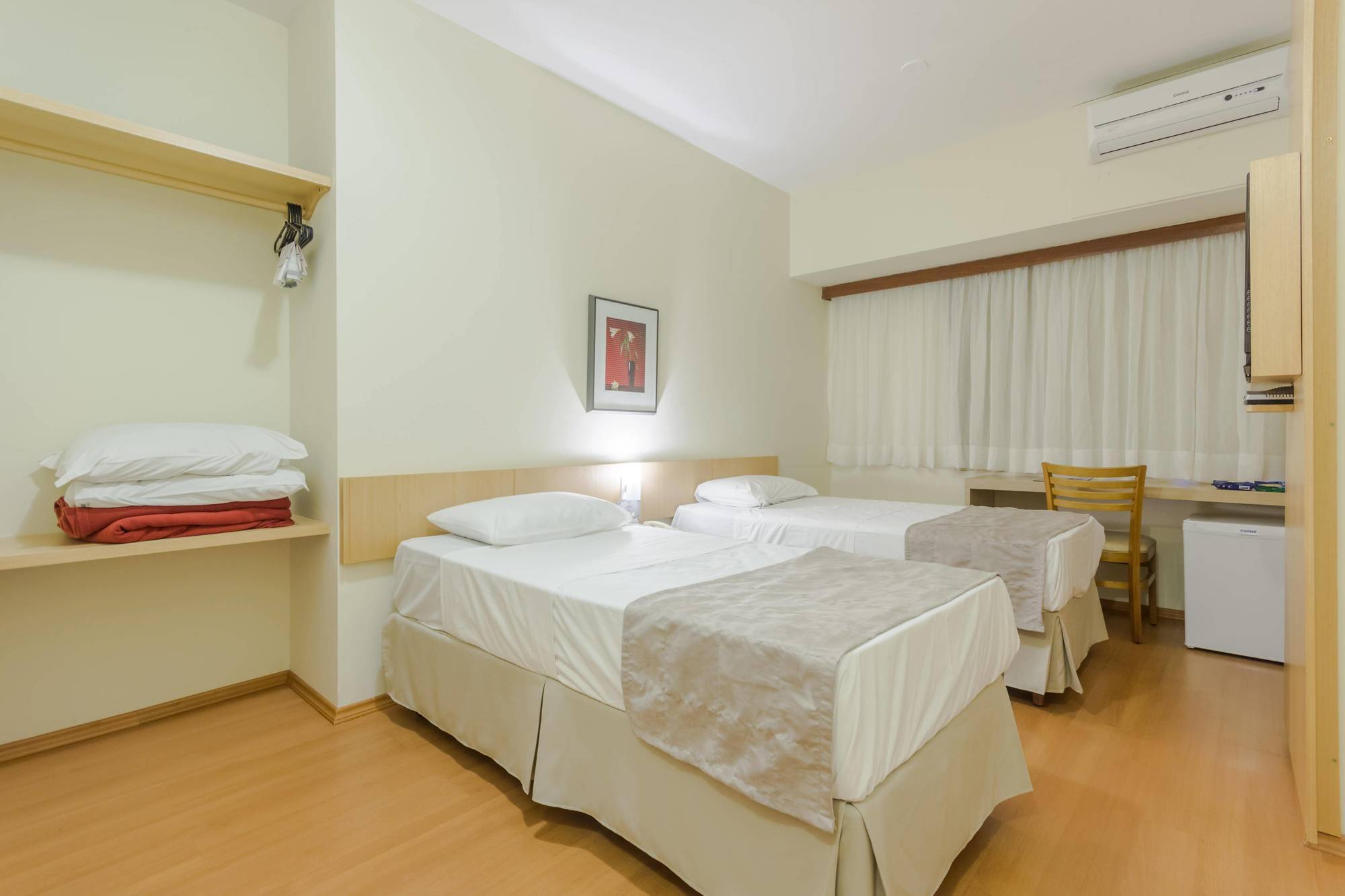 Hotel Crystal Londrina Eksteriør bilde
