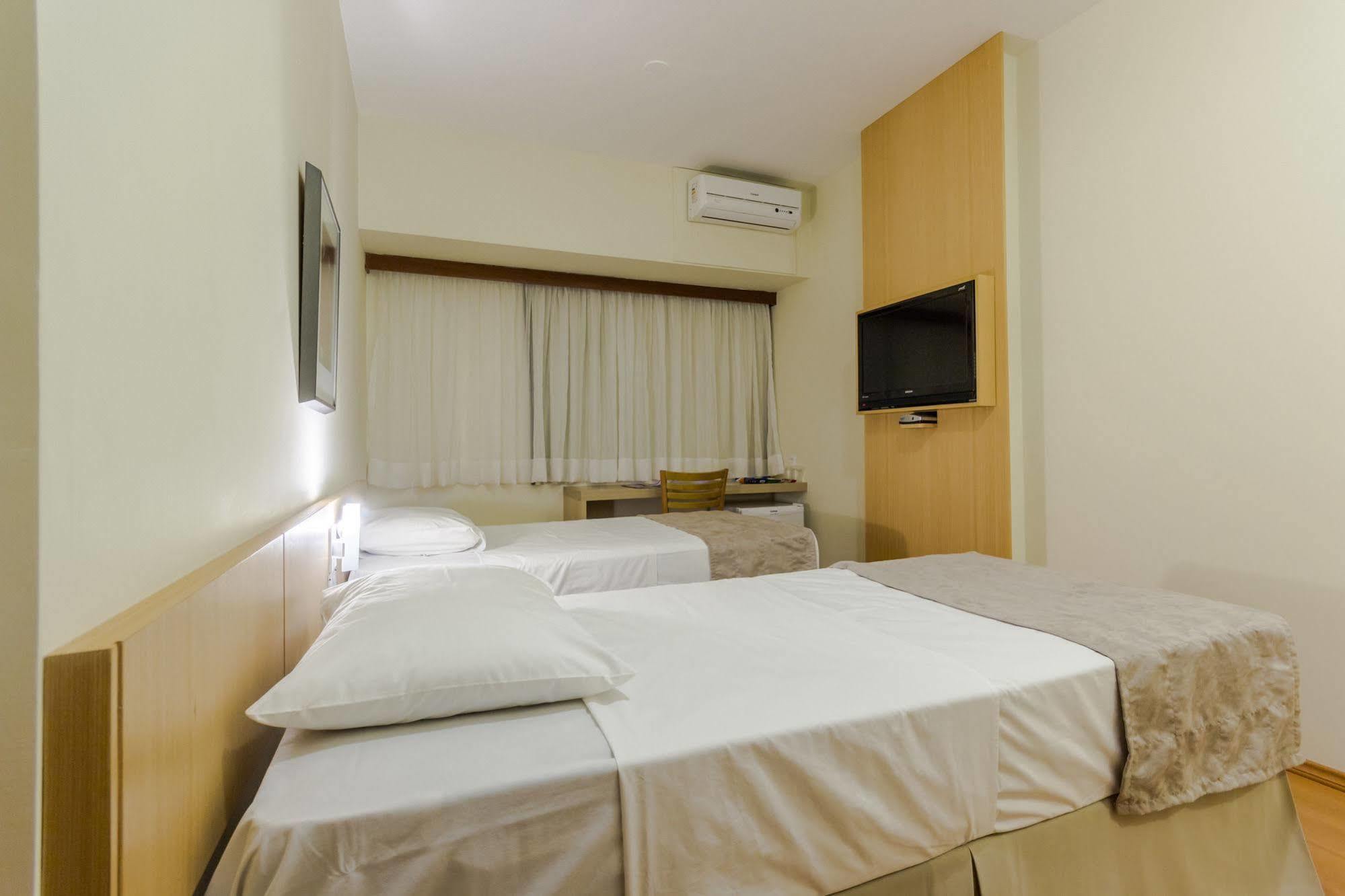 Hotel Crystal Londrina Eksteriør bilde