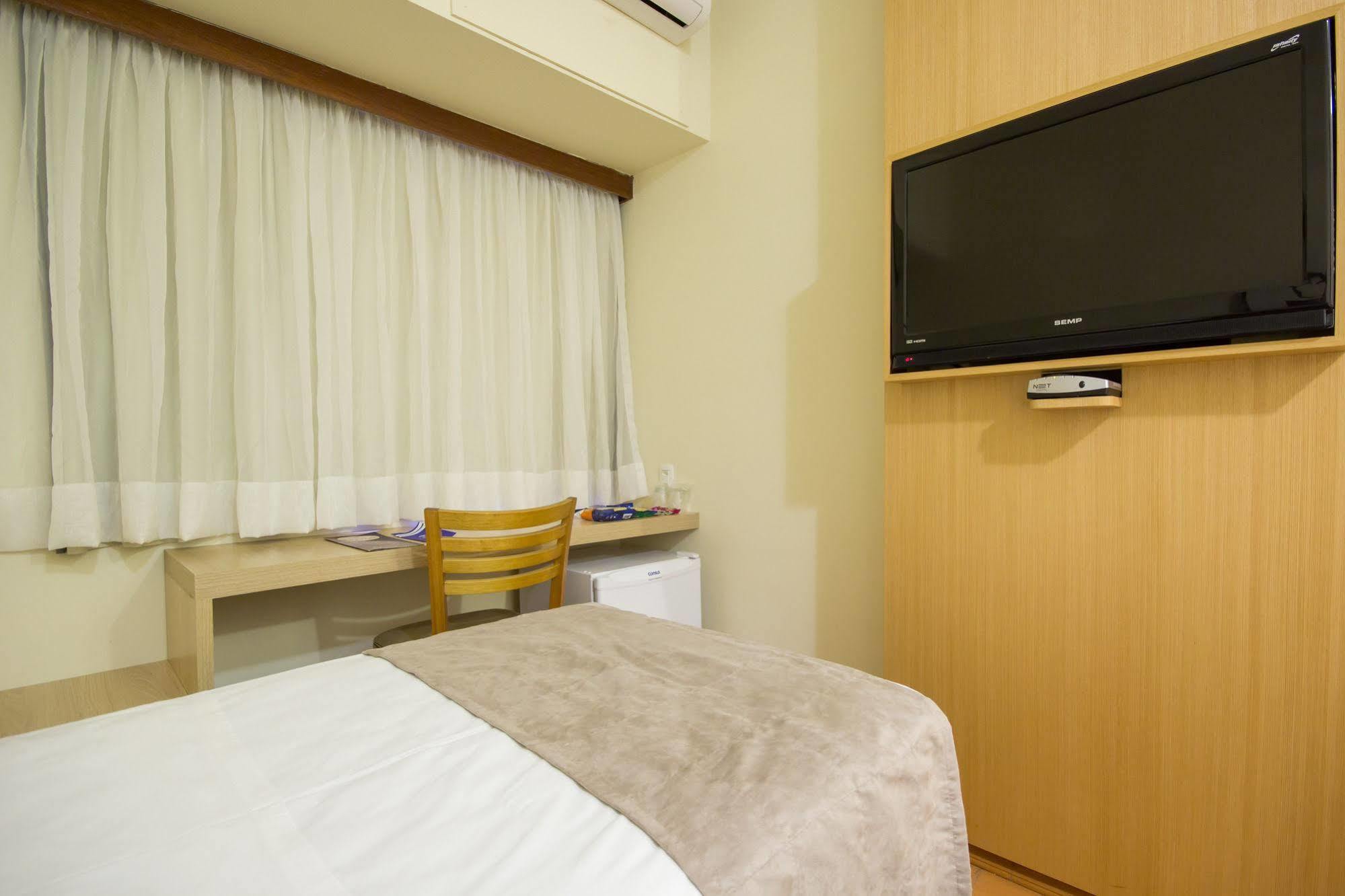Hotel Crystal Londrina Eksteriør bilde